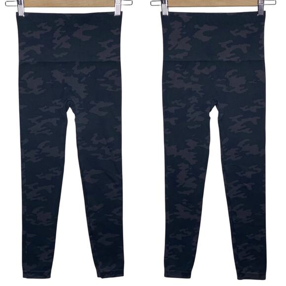 SPANX Camo Seamless Leggings size Small - Picture 8 of 8